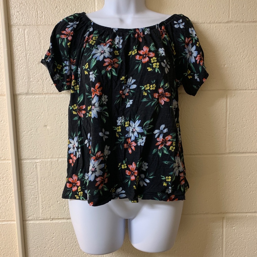2/$10 Old Navy Floral Off the Shoulder Blouse Top